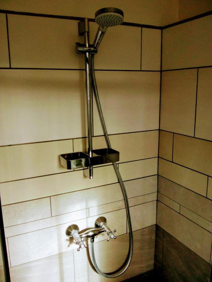 Aldo, Not For Parties, Not A Hotel, Room With Shared Bathroom, No Kitchen أمستردام المظهر الخارجي الصورة