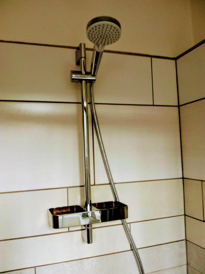 Aldo, Not For Parties, Not A Hotel, Room With Shared Bathroom, No Kitchen أمستردام المظهر الخارجي الصورة