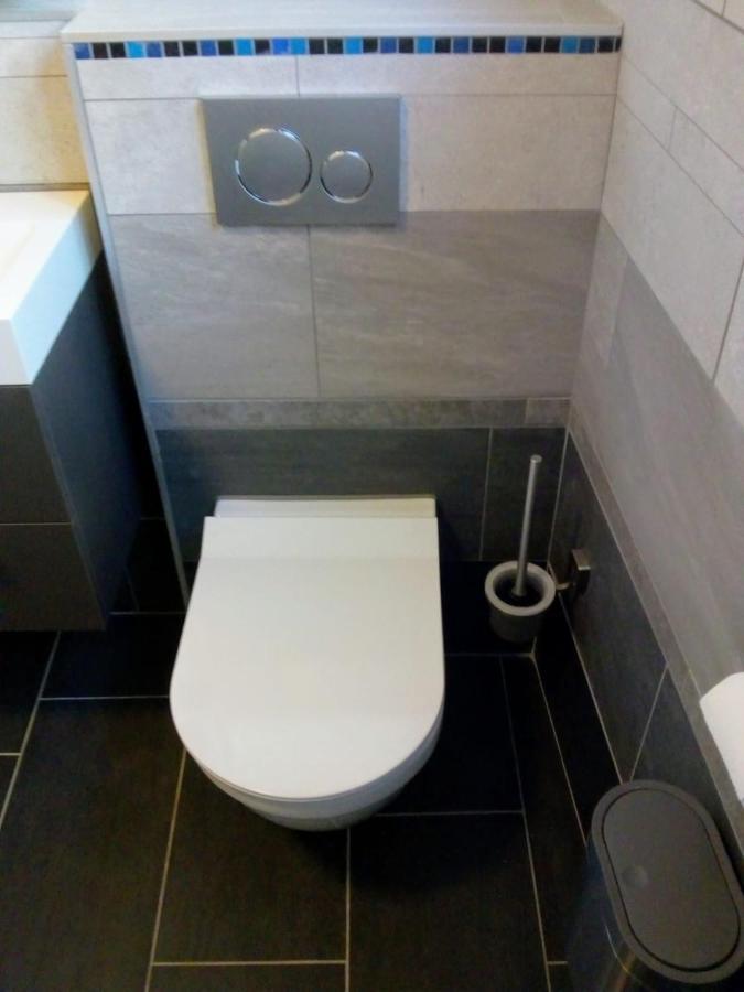 Aldo, Not For Parties, Not A Hotel, Room With Shared Bathroom, No Kitchen أمستردام المظهر الخارجي الصورة
